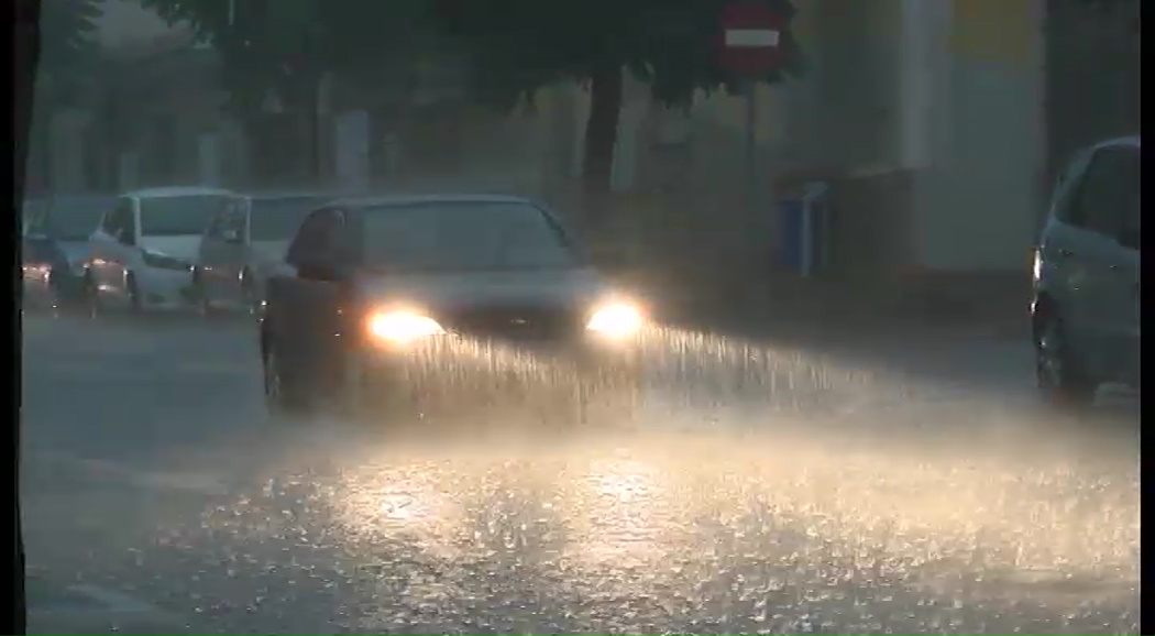 Imagen de Llamamiento a los ciudadanos para que extremen precaución ante la alerta por lluvias