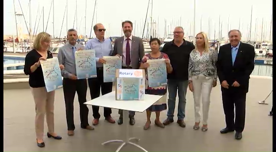 Imagen de El Rotary Club de Torrevieja, cierra la campaña de recogida de gafas