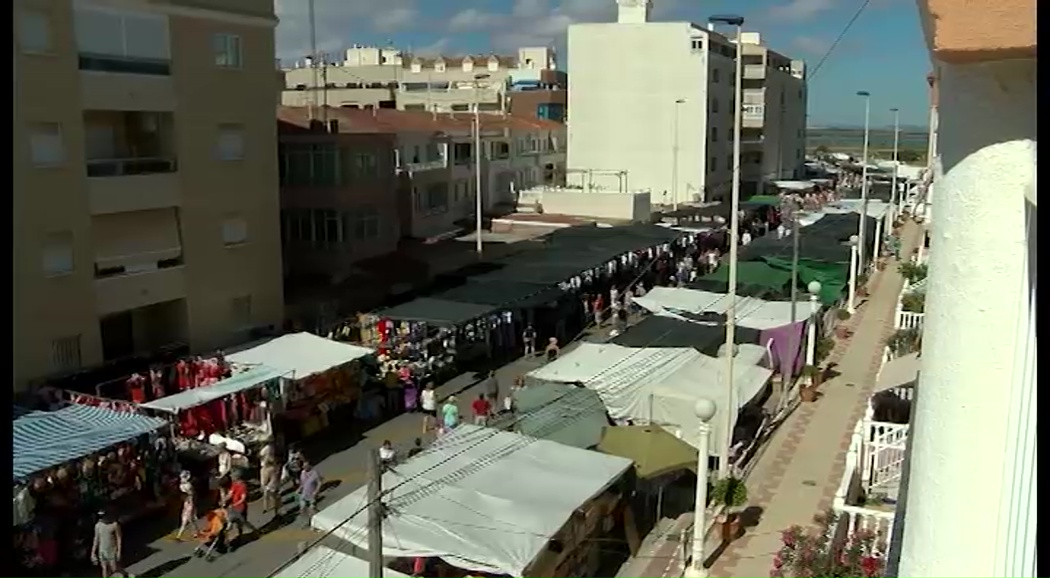 Imagen de Una denuncia del Seprona obliga al Ayuntamiento a trasladar el mercadillo de Torrelamata