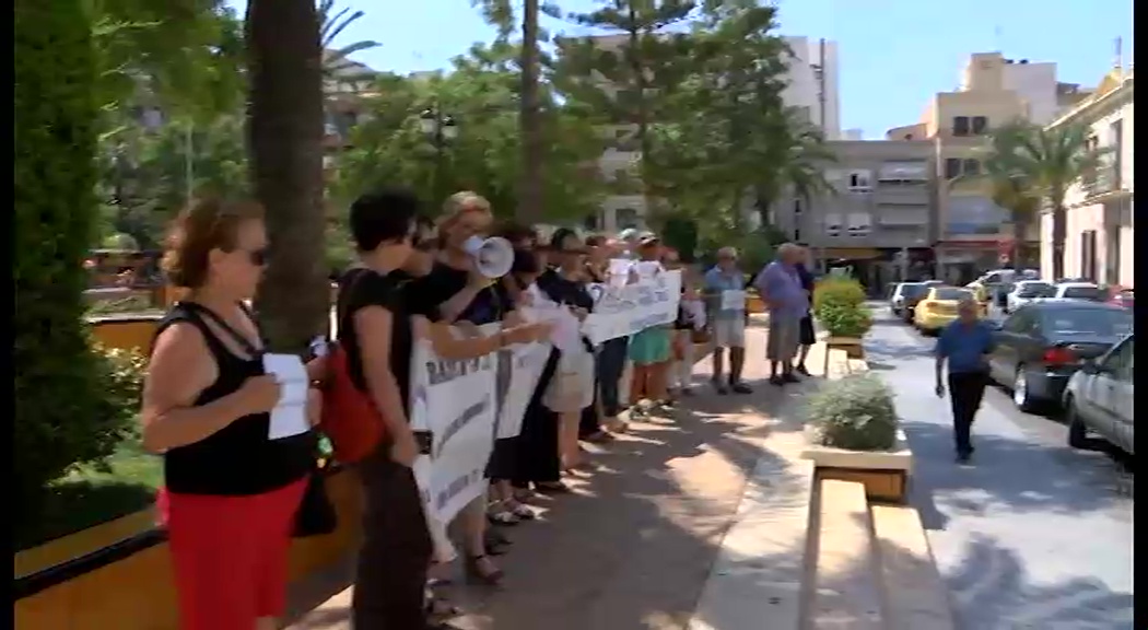 Imagen de Protestas en los ayuntamientos contra la violencia machista