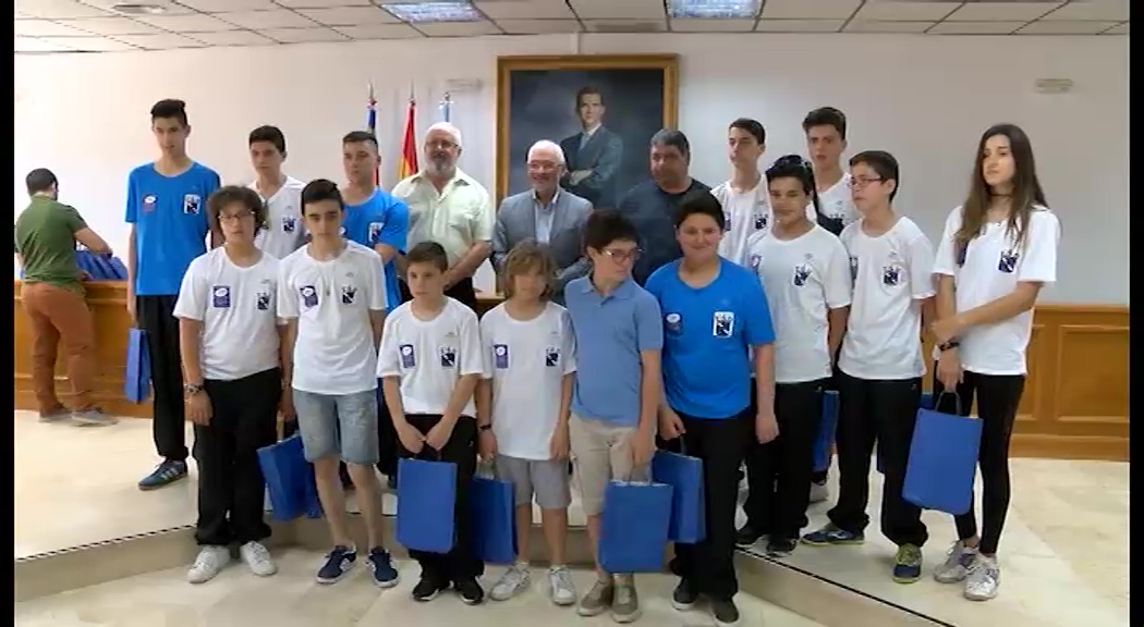 Imagen de Torrevieja recibe un año más a las jóvenes promesas de los bolos asturianos