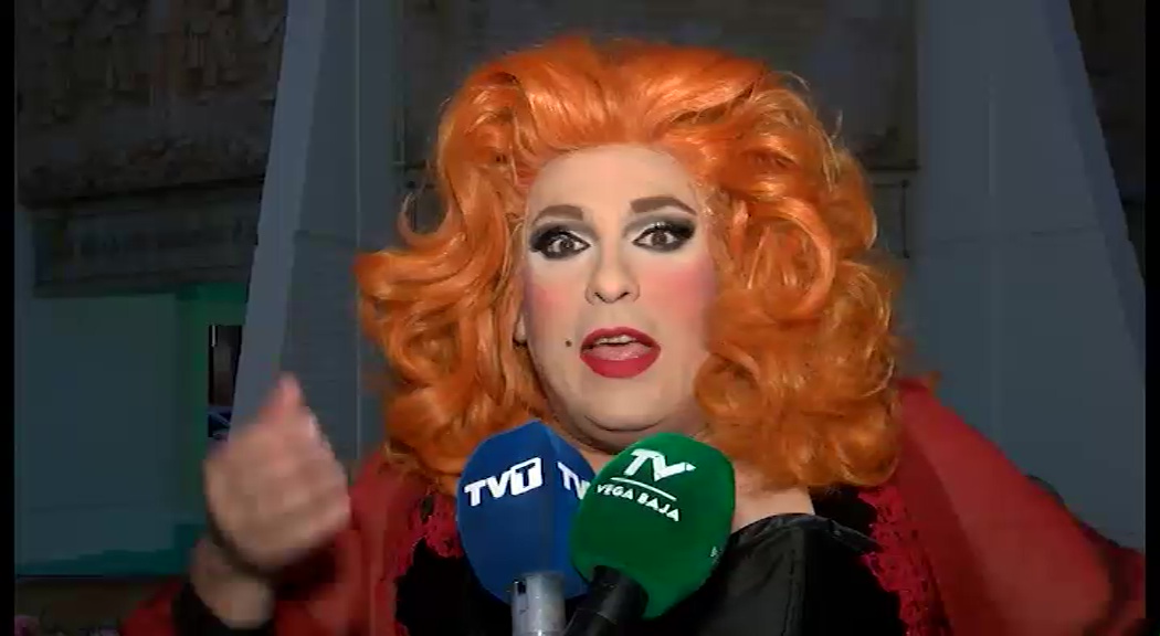 Imagen de Nacha la Macha, icono del I Orgullo Torrevieja 2017