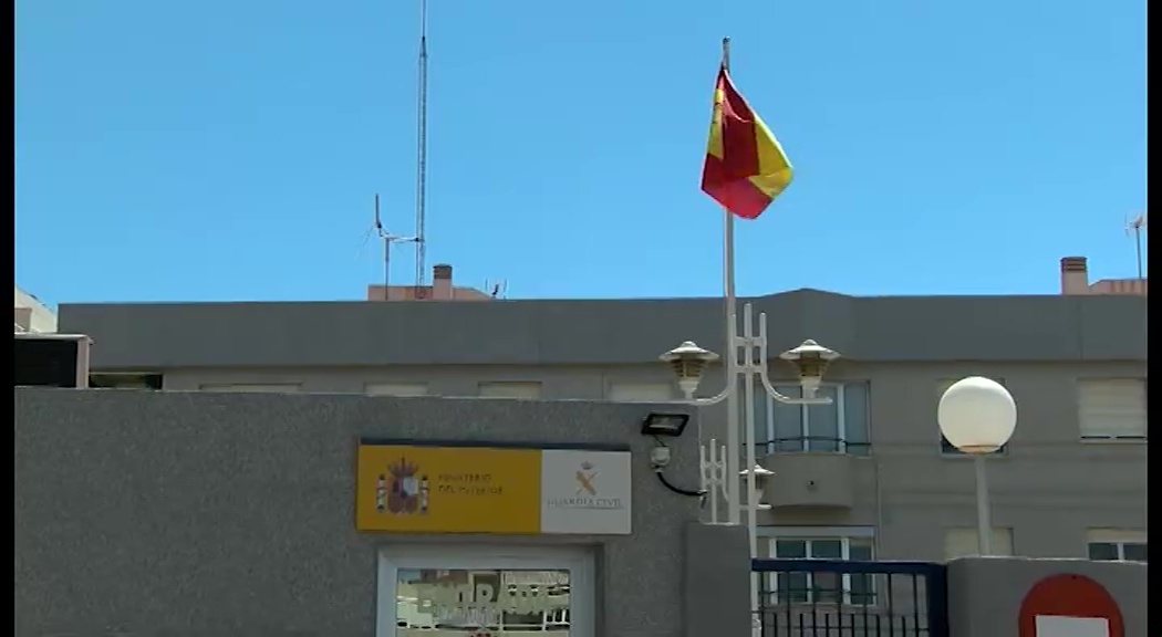 Imagen de La Guardia Civil detiene en Torrevieja a un ladrón que la emprende a golpes con la víctima del robo