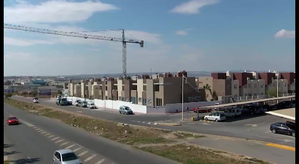 Imagen de Torrevieja registra una importante bajada en construcción en el primer semestre de 2017