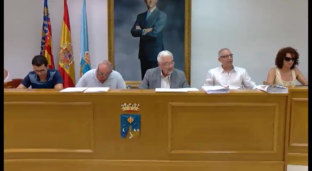 Imagen de Pleno ordinario de poco contenido y mucho enfrentamiento político