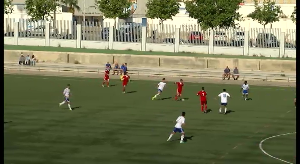 Imagen de Amistoso CD Torrevieja - CD Montesinos. Primera prueba de la pretemporada