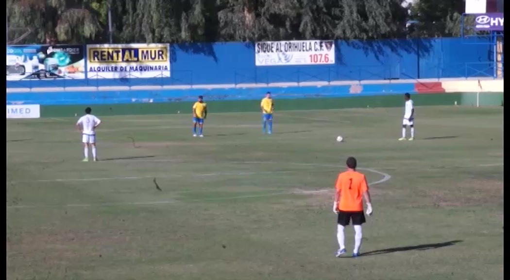 Imagen de El CD Torrevieja se lleva los tres puntos de Los Arcos