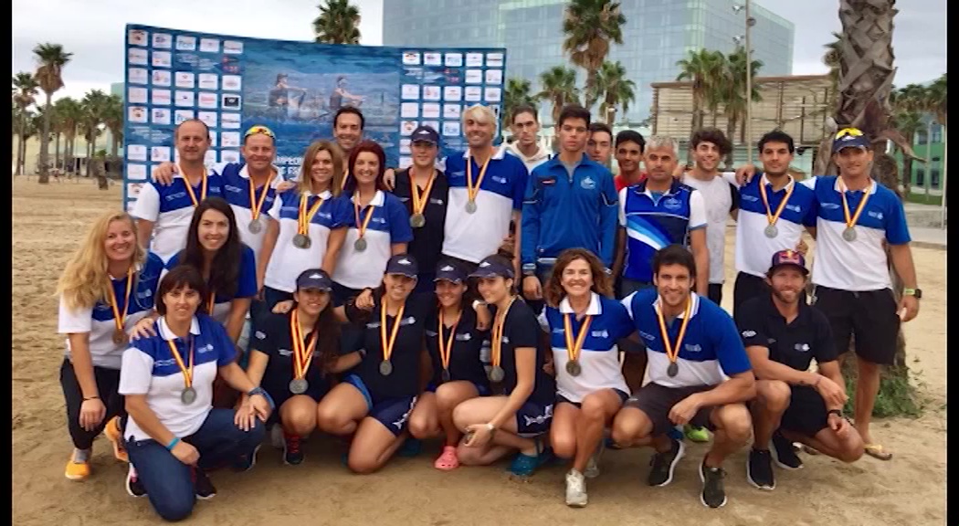 Imagen de El equipo de remo RCNT consigue dos oros, 4 platas y 1 bronce en el Camp. de España