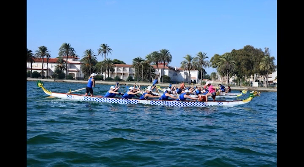 Imagen de El RCNT en el Top 10 en el campeonato del mundo de remo de mar en Francia