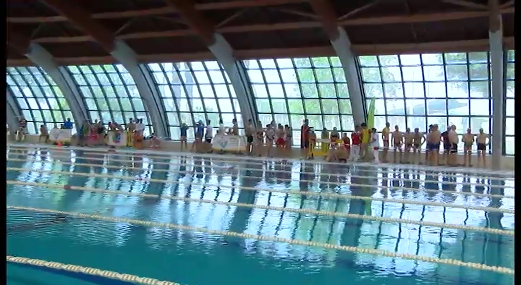 Imagen de Últimas comprobaciones para poder reaperturar la piscina climatizada