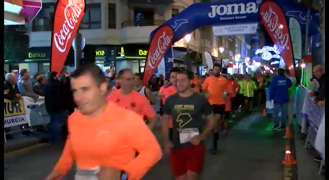 Imagen de Hassane Ahouchar , vencedor de la V carrera nocturna La Purisima