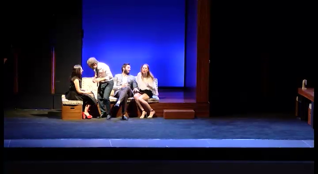 Imagen de El amor es cosa de cuatro en la obra de teatro «Dos más dos»