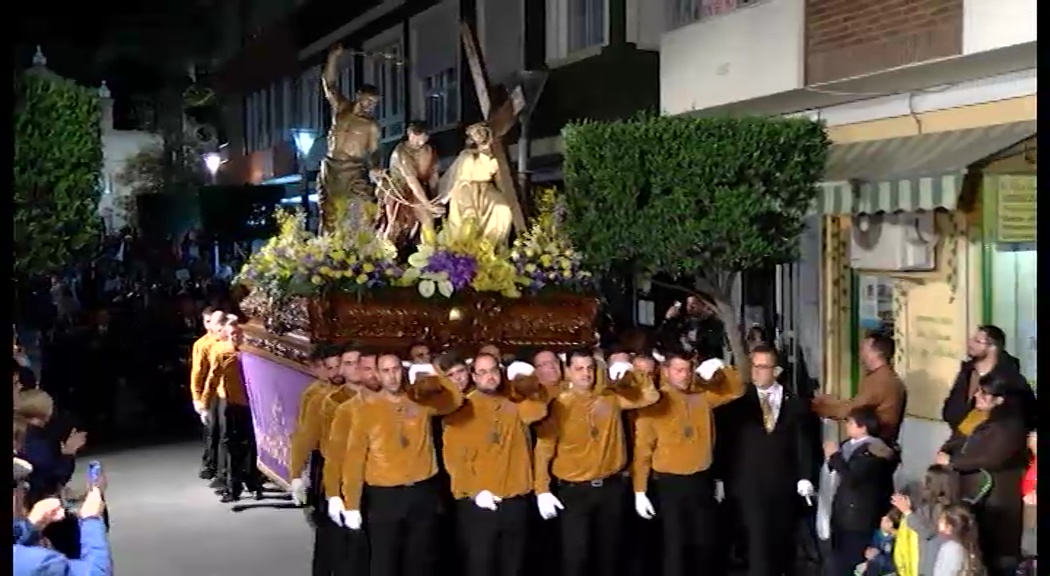 Imagen de Noche de históricas cofradías en la procesión del Martes Santo