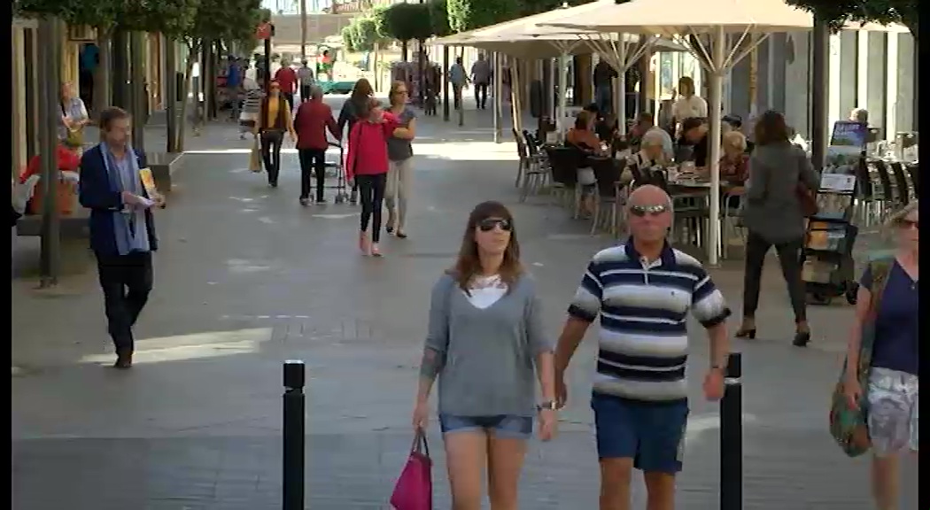 Imagen de La otra Semana Santa: turistas que llenan calles y terrazas en sus días de descanso