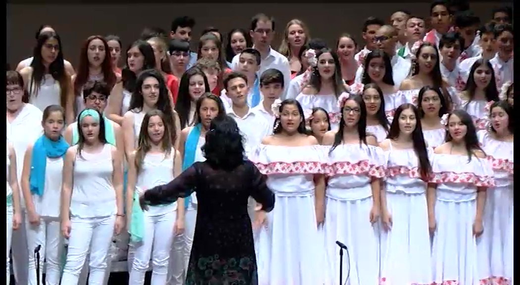 Imagen de El Coro de San Cugat gana el 24º Certamen Juvenil de habaneras de Torrevieja