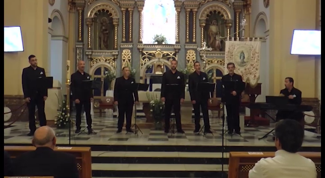 Imagen de Extraordinaria serenata a la Purísima con motivo de la celebración del Día de la Madre