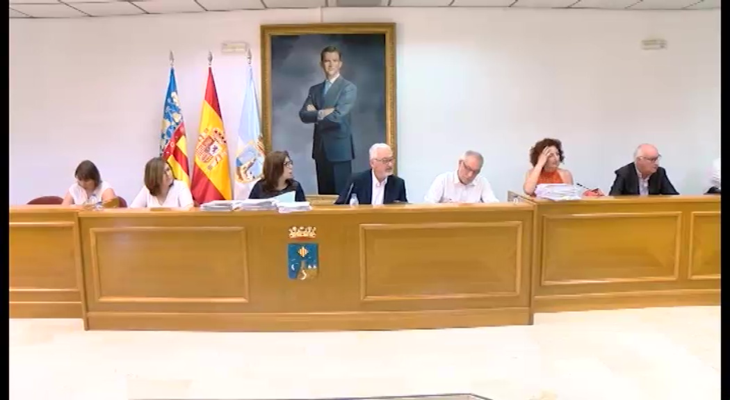 Imagen de El pleno vota de disconformidad la gestión del actual Equipo de Gobierno para reabrir el Teatro