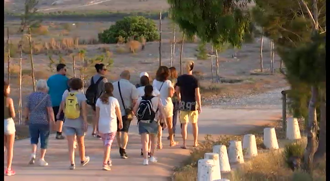 Imagen de A la luz de la Laguna nos ofrece una experiencia única en nuestro Parque Natural