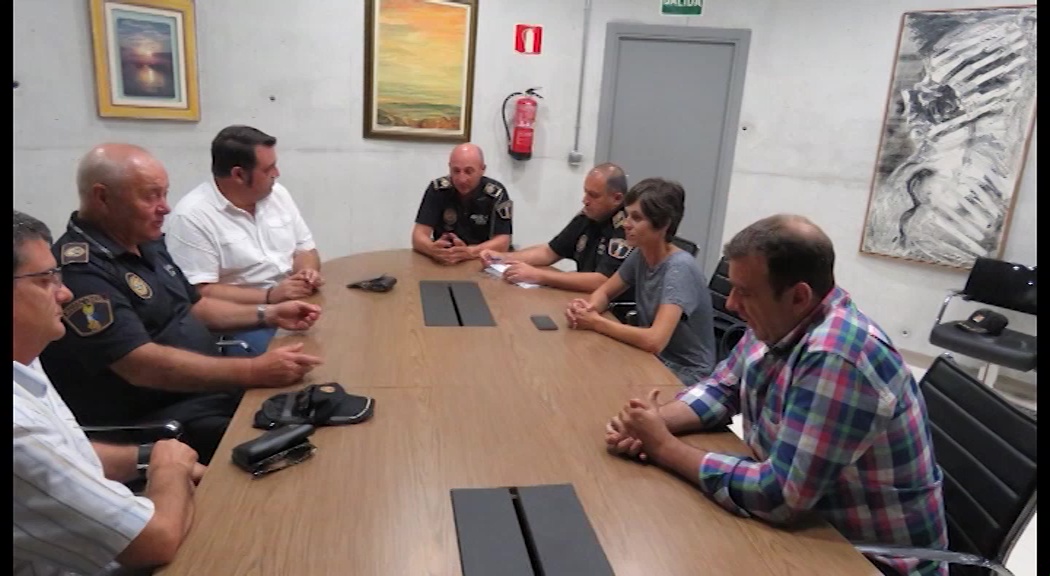 Imagen de Venta ilegal y tortugas marinas centran la reunión de seguridad entre Torrevieja, Orihuela y Pilar