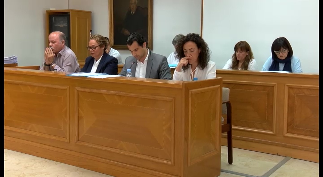 Imagen de Cs supedita ahora su apoyo a la moción de censura del PP a una bajada del IBI