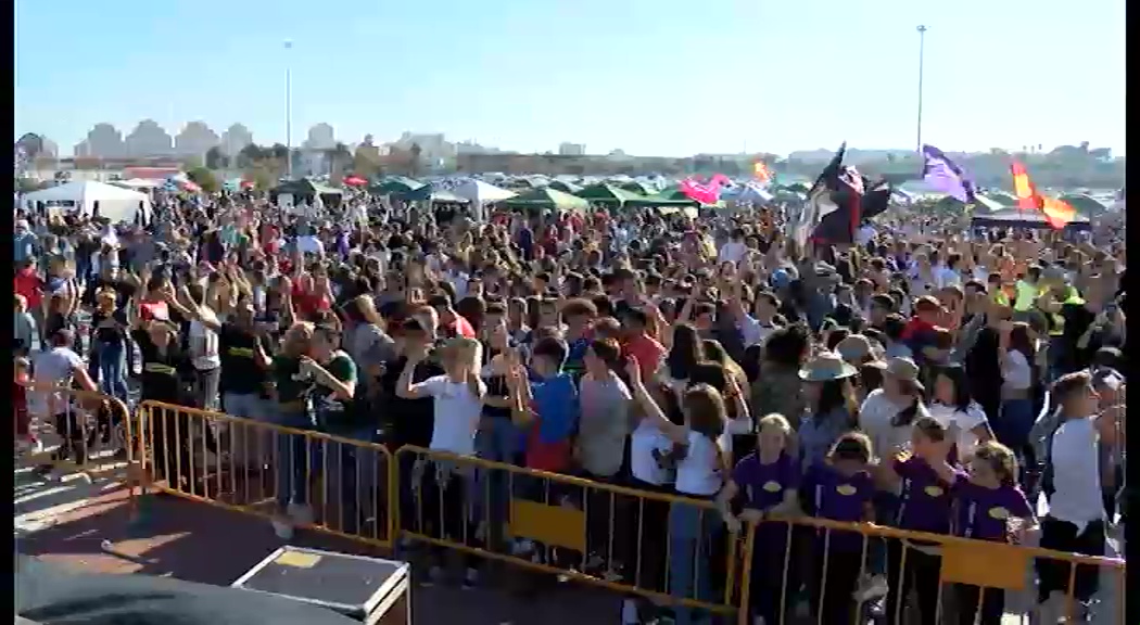 Imagen de Torrevieja reúne a miles de personas en el acto más multitudinario de las fiestas patronales