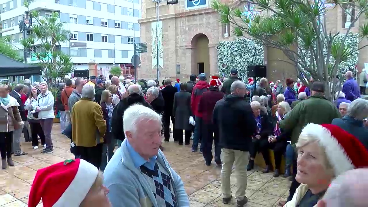 Imagen de Rotary Club Torrevieja organiza su Vino caliente a favor de la ONG Nueva Fraternidad