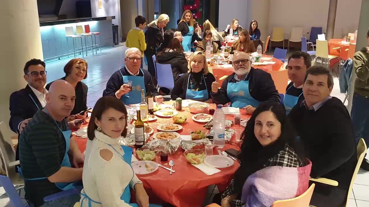 Imagen de Rotary Club regala Navidad solidaria