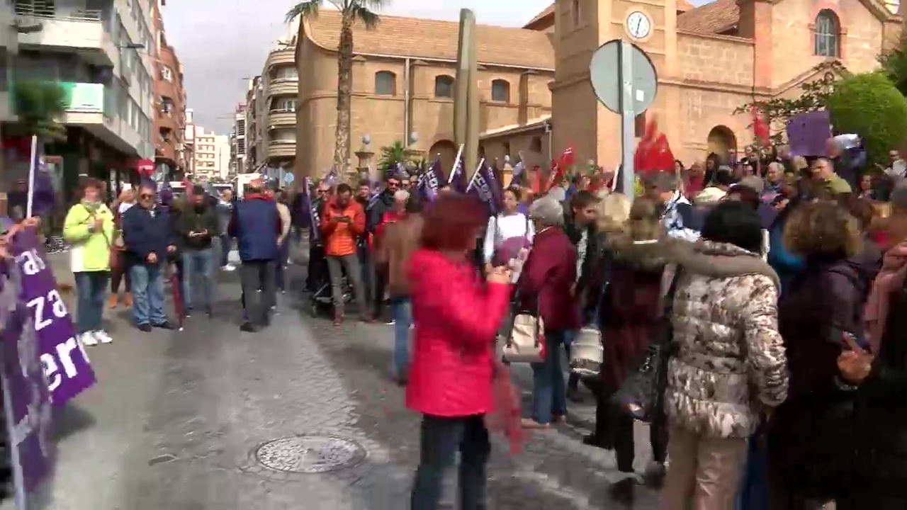 Imagen de CCOO y UGT animan a la ciudadanía a participar en la Manifestación por el Día de la Mujer