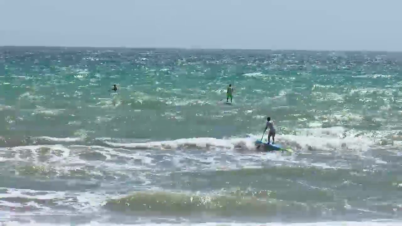 Imagen de La Playa de la Mata acoge la cuarta etapa del Circuito Mediterráneo Sup Race 2019