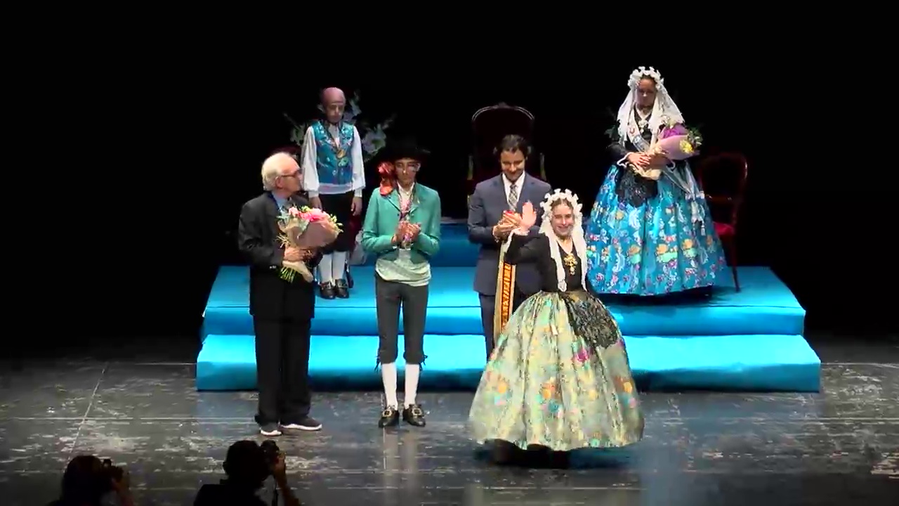 Imagen de La Hoguera Molinos del Calvario proclama a su Belleza del Fuego 2019