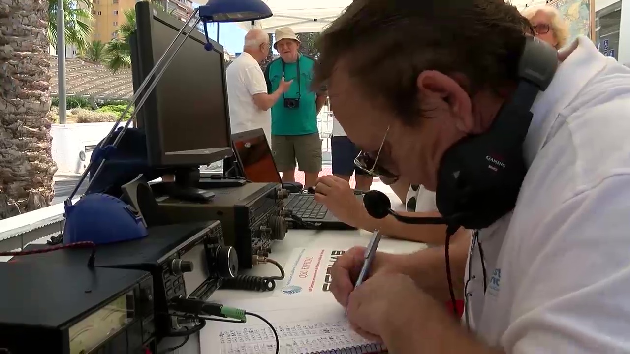 Imagen de Radio Club CQ Torrevieja promociona en las ondas el Certamen de Habaneras