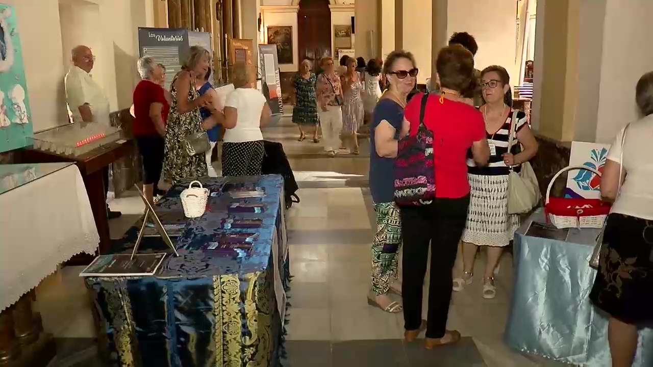 Imagen de La Parroquia de la Inmaculada acoge la exposición «Una radio que cambia vidas»