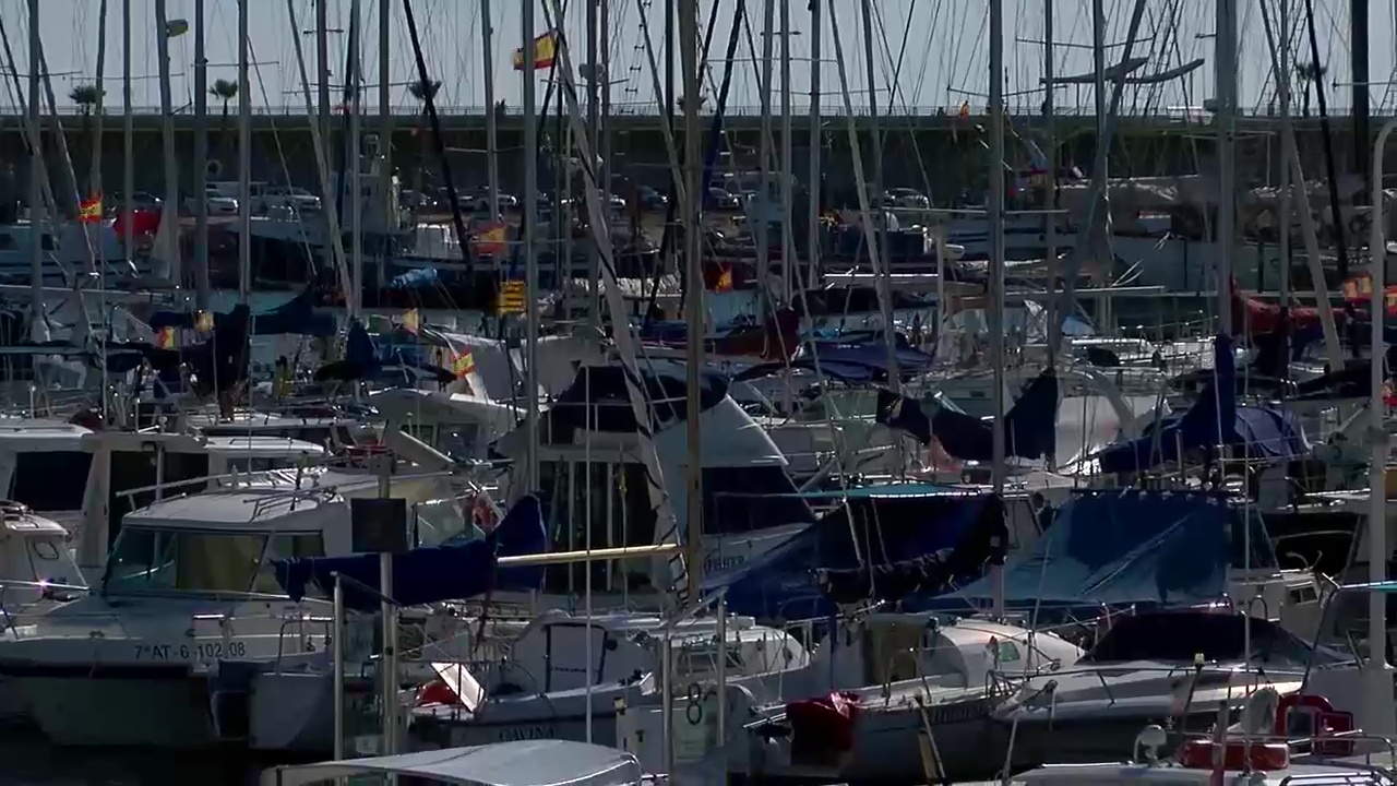 Imagen de La Guardia Civil recupera un embarcación de recreo de lujo robada en el Puerto de Palma de Mallorca