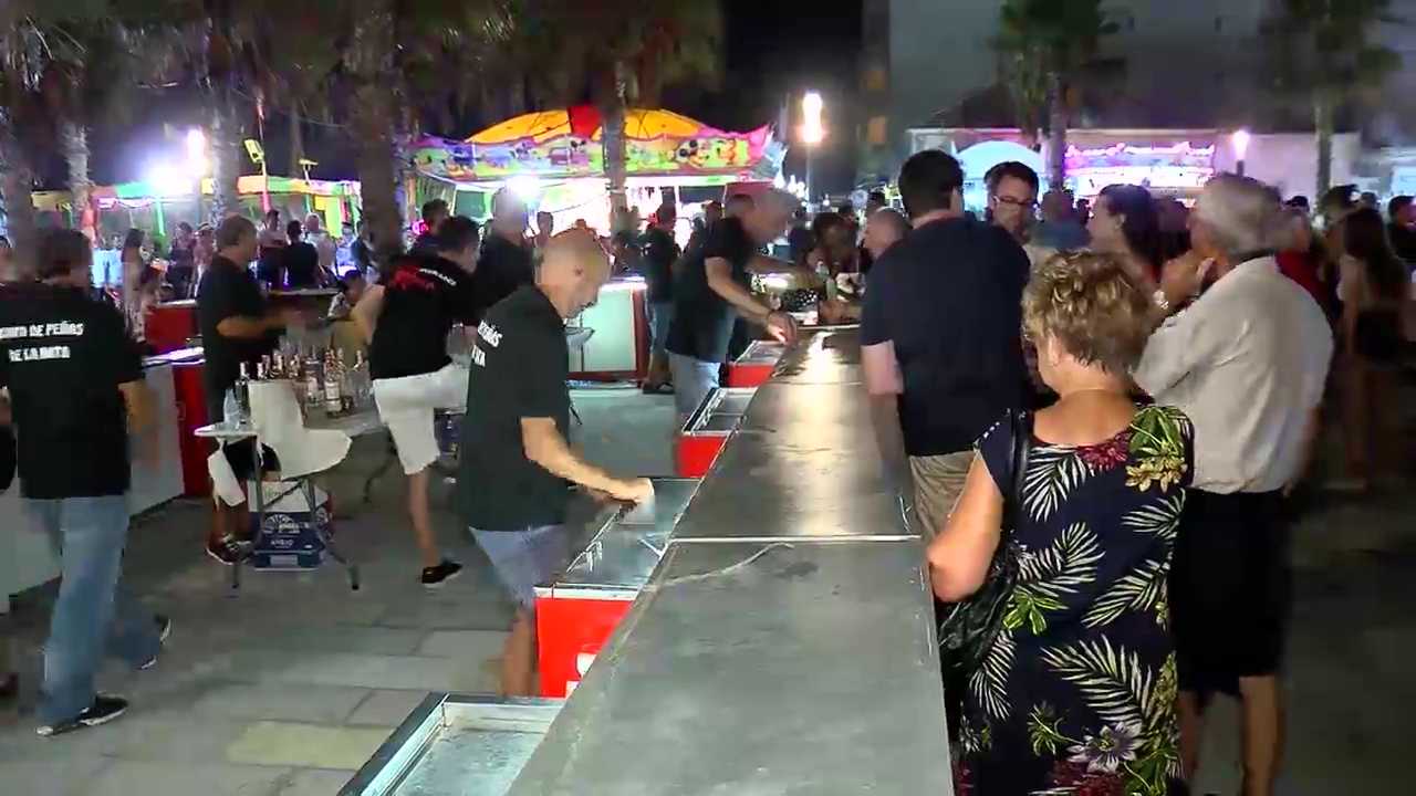 Imagen de Gran ambiente festivo en La Mata con las verbenas de Verano