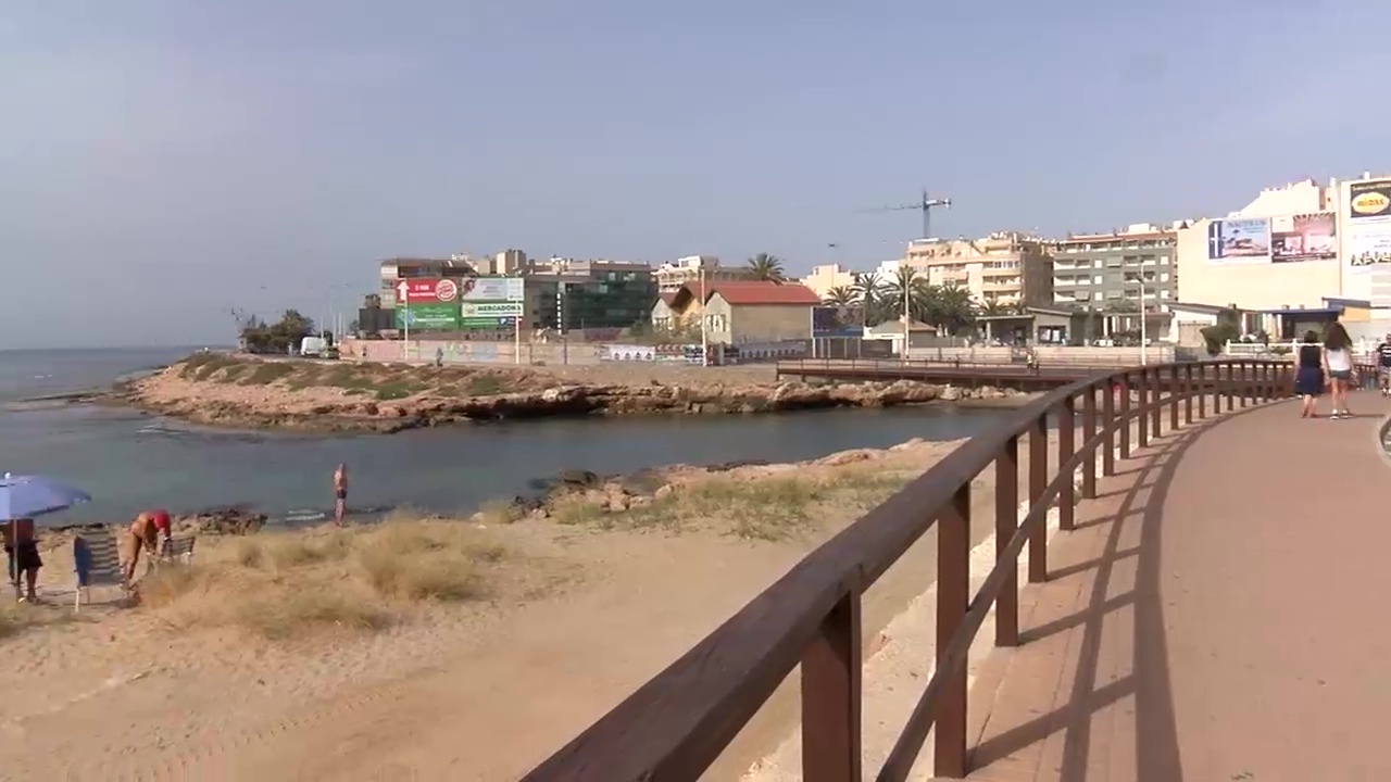 Imagen de Fallece un hombre ahogado en la zona de playa de Curva del Palangre de Torrevieja