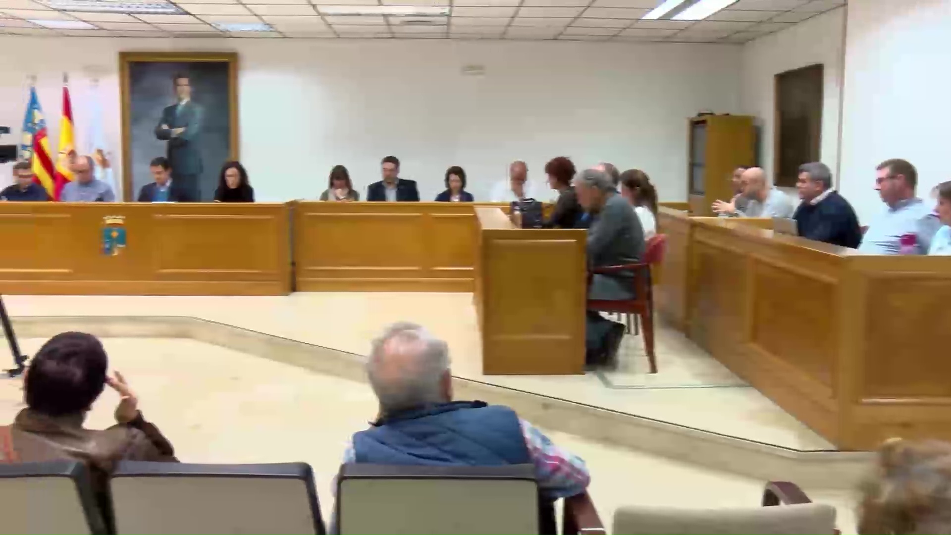 Imagen de El pleno aprueba la modificación de créditos que permitirá dotar dos plazas de directores generales