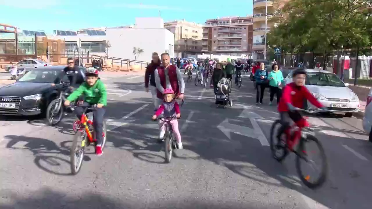 Imagen de El barrio del Acequión se vuelca con las Fiestas Patronales