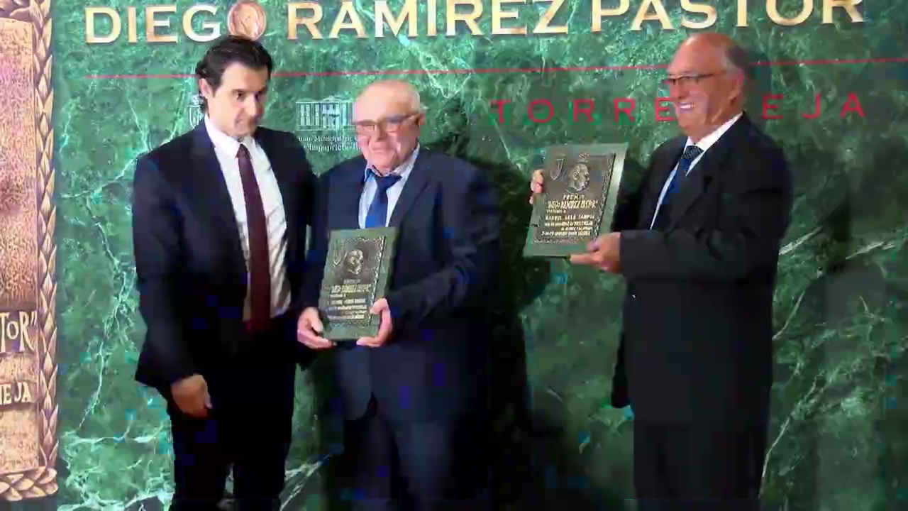 Imagen de Emotivo homenaje a los premiados con el Diego Ramírez Pastor