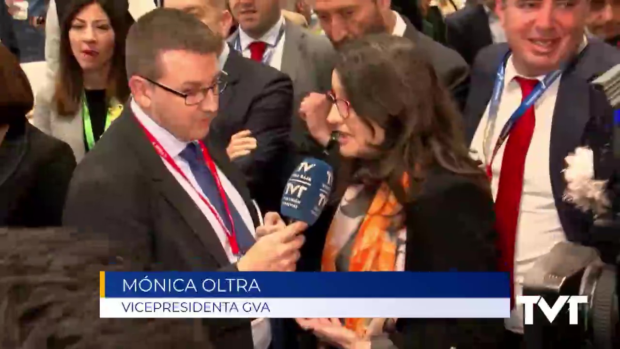 Imagen de La vicepresidenta Oltra da la cara por la ley de plurilingüismo ante la “huída” de Marzà