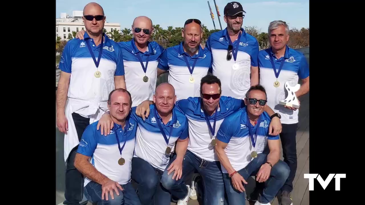 Imagen de Los veteranos masculinos de remo consiguen el Oro en Valencia