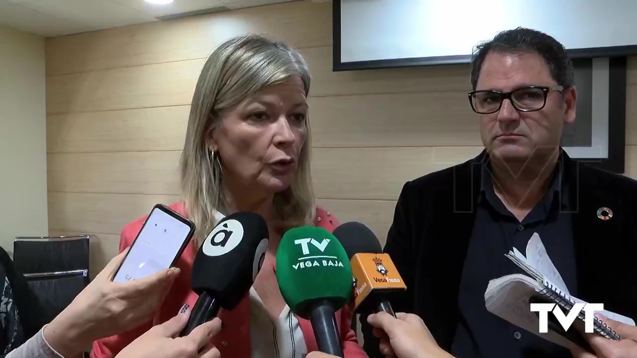 Imagen de Gabriela Bravo se reúne con 58 alcaldes de municipios costeros y deja fuera a Torrevieja