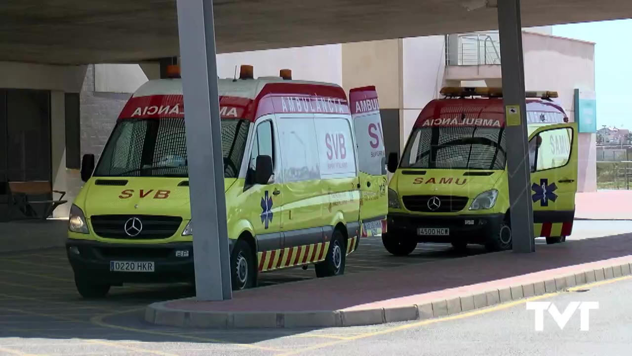 Imagen de El SAMU asiste un hombre con politraumatismo tras caerse de un tejado en Torrevieja