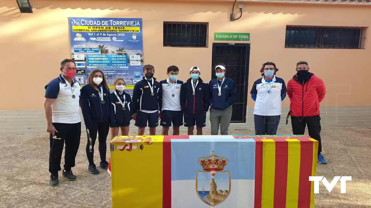 Imagen de Doblete del club de Tenis Torrevieja en el Campeonato Provincial