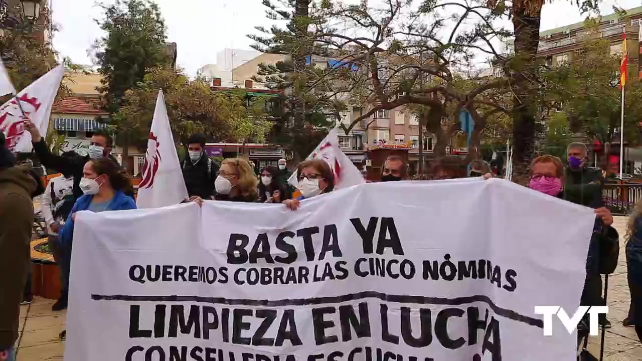 Imagen de La situación es insostenible para las trabajadoras de la limpieza de la Residencia