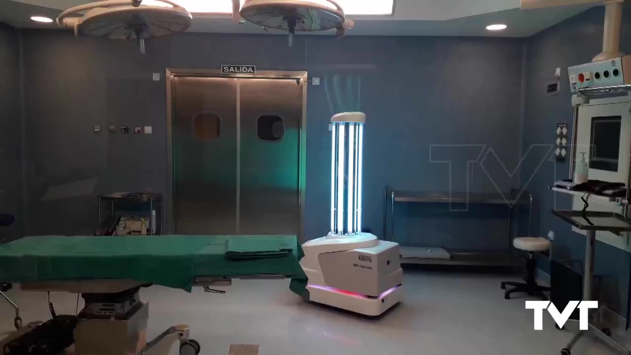 Imagen de Un robot con luz ultravioleta para desinfectar en 10 minutos