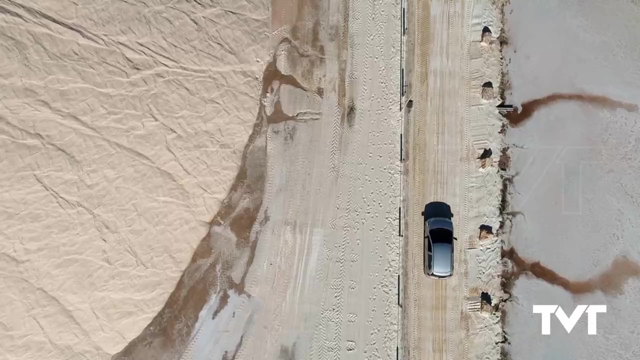 Imagen de La Universidad de Alicante pone en abierto el corto documental «Artesanos de la Sal»