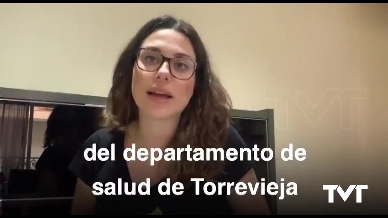 Imagen de Aitana Mas, Compromís: «Consellería de sanidad sigue haciendo oídos sordos con la reversión»