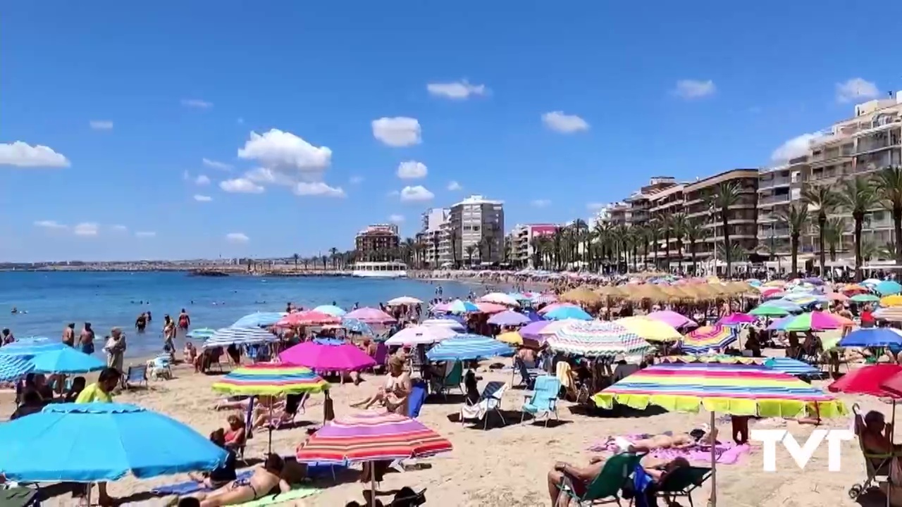 Imagen de Playas llenas con el primer domingo del verano climatológico