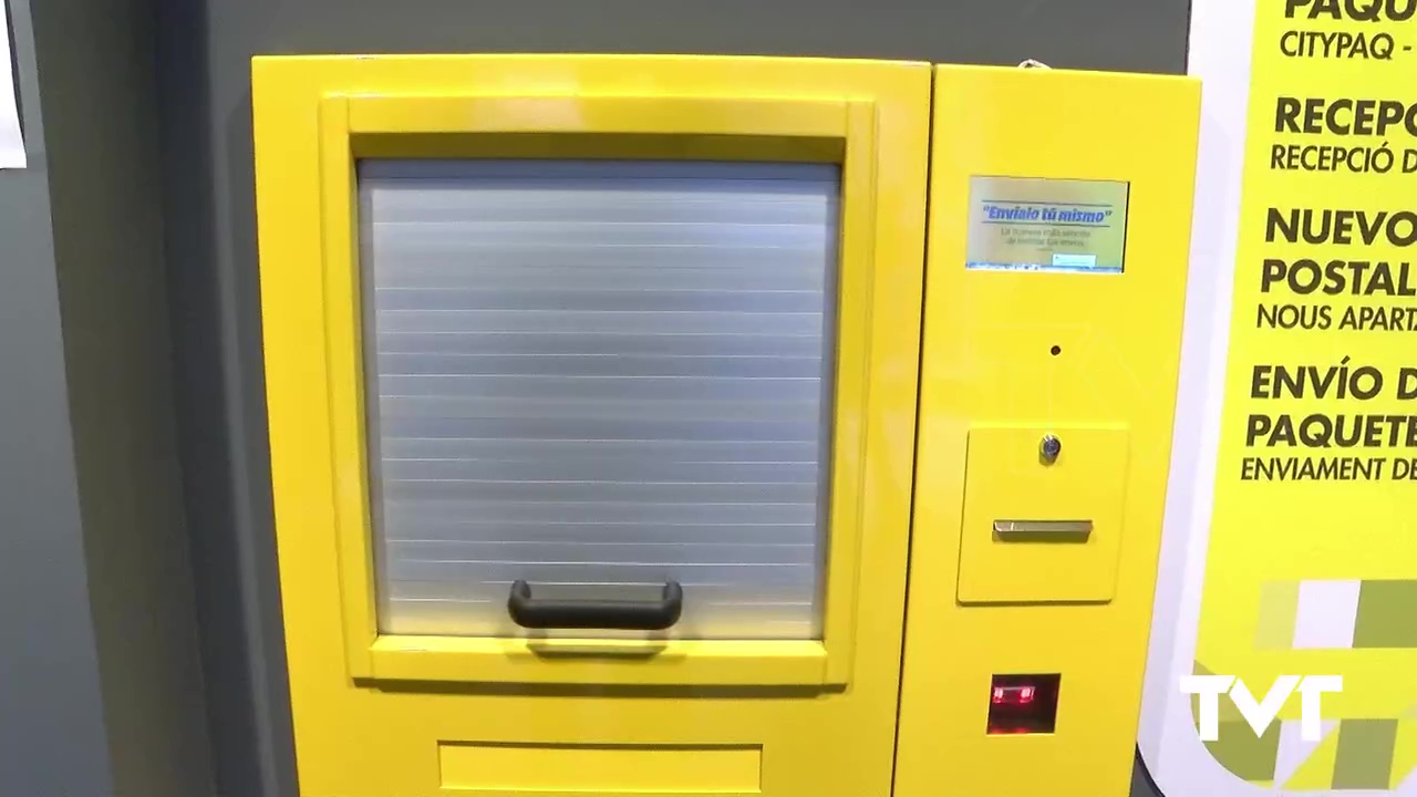 Imagen de Correos instala en Torrevieja una máquina autoservicio para depósito de paquetes
