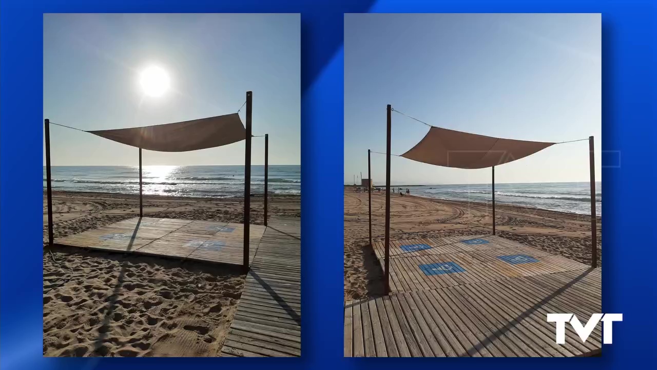 Imagen de Instalada plataforma y toldo en playa de La Mata para personas con movilidad reducida